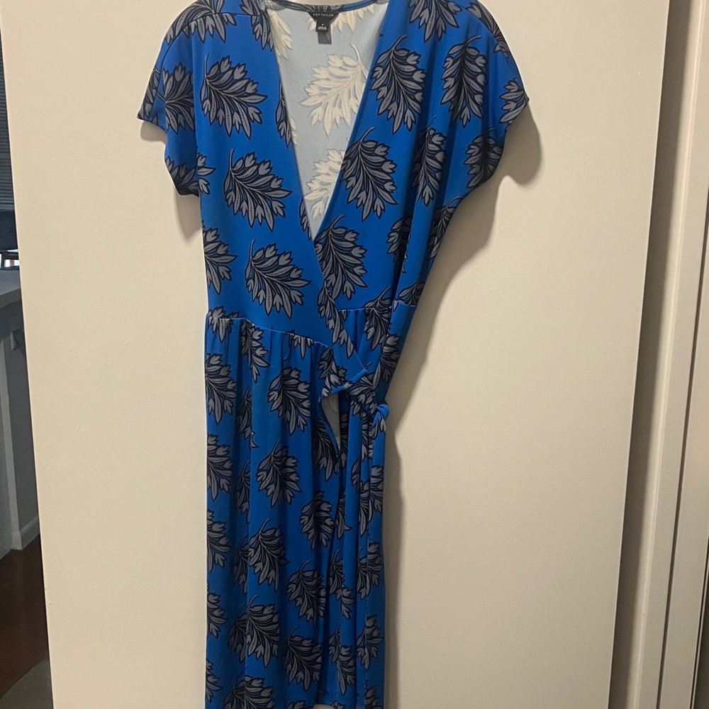 Ann Taylor wrap dress